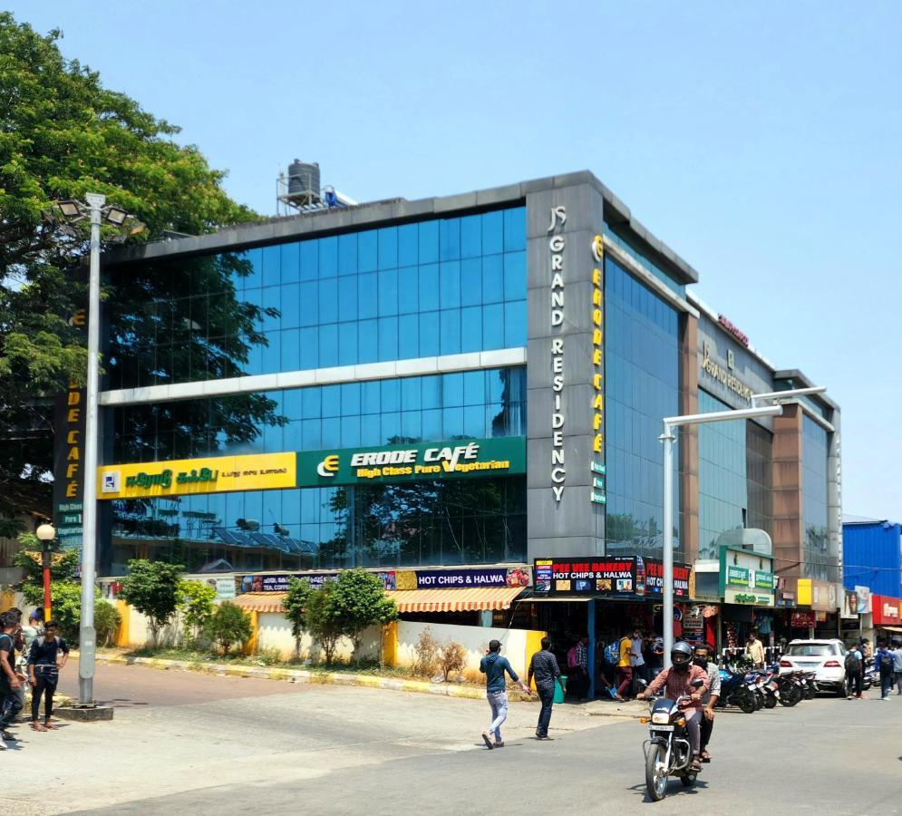 Js Grand Residency Hotel Palakkad Exterior photo